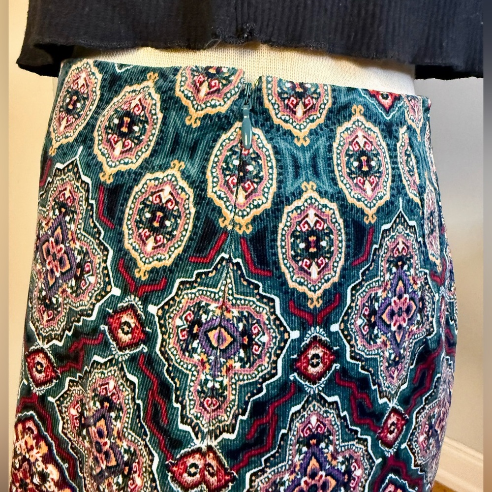 Loft Boho Kaleidoscope Psychedelic Print on Cotton Corduroy A-Line Mini Skirt - Picture 3 of 7